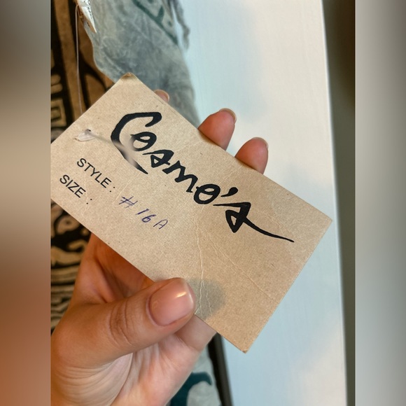 NWT: Beautiful Patterned Pashmina/Wrap by Cosmo’s - Picture 5 of 8